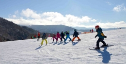 Persiapan penting sebelum liburan main ski dengan anak | foto: Piro4d/ Pixabay—