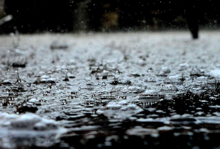 Ilustrasi hujan deras. (Sumber: Sourabh Yadav/Pixabay)