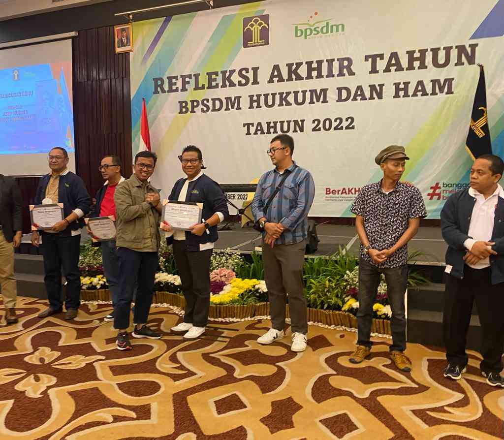 Foto Artikel : Badiklat Hukum Dan HAM Jawa Tengah Raih Penghargaan ...