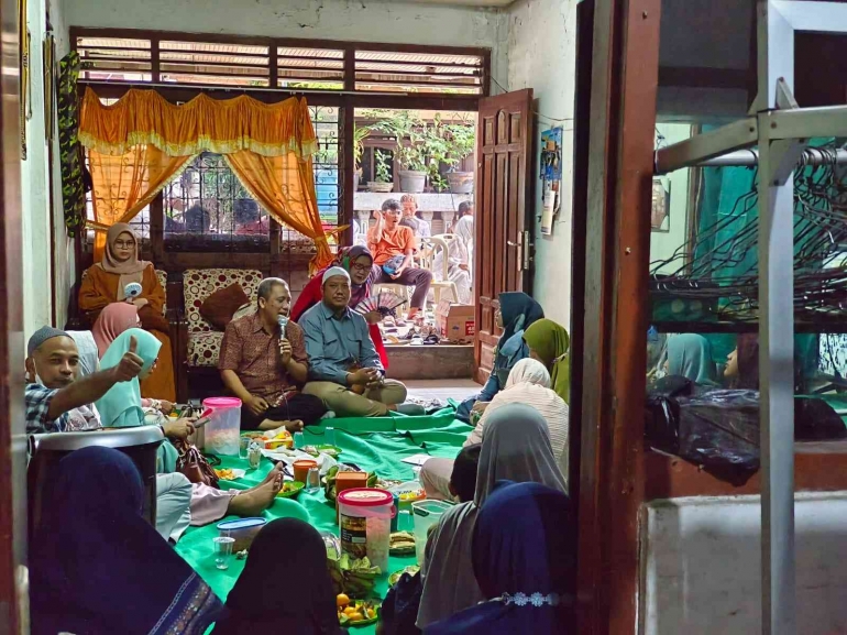 Pemberian wawasan kekeluargaan sebagai salah satu penyebaran kultur yang harus dipertahanlan (sumber Gambar : Hamim Thohari Majdi)