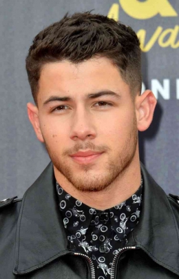 Nick Jonas | sumber: haircutinspiration