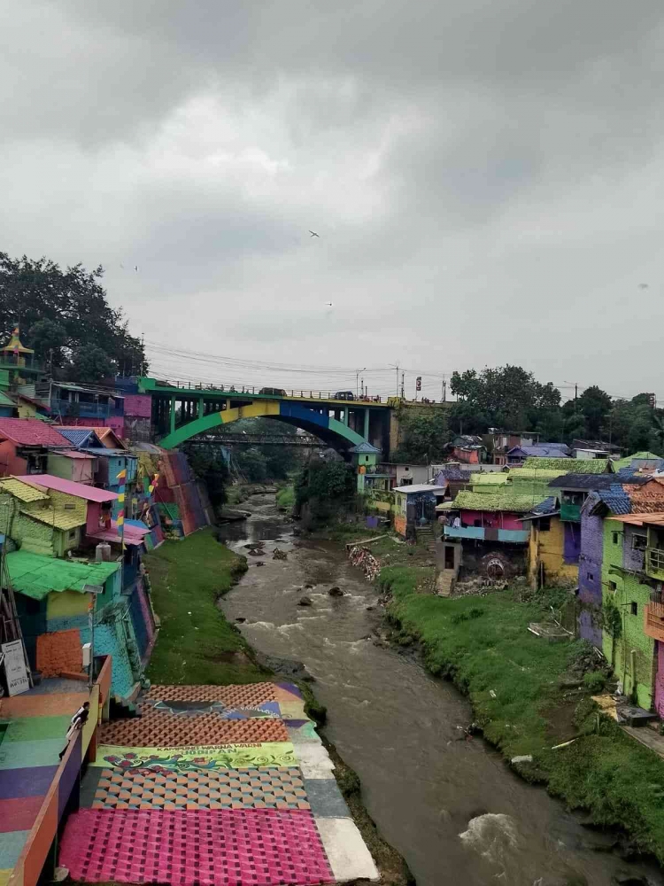 Gambar 2. Lokasi Kampung Wisata Tridi yang berdekatan dengan Sungai Brantas (Sumber: Dokumentasi Pribadi)