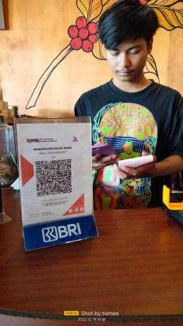 dok Pri Pembayaran QRIS BRI, Salah satu bentuk digitalisasi UMKM warung Kopi Bali