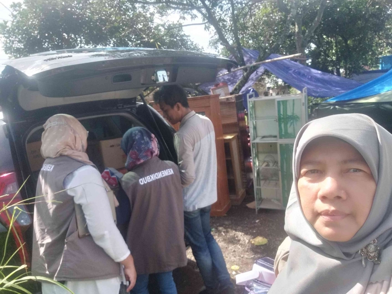 Dokpri Tim Sigap Kerlip bersiap melaksanakan LDP di Pojok Sehat Gembira Cibulakan Cianjur