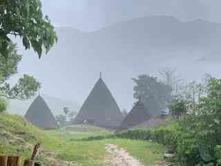 Desa Wae Rebo saat berkabut (dokpri)