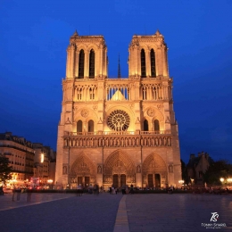 Notre-Dame Cathedral, Paris-Prancis. Sumber: dokumentasi pribadi