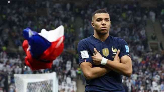 Ilustrasi gambar: oleh sport. Detikcom . Kylian mbappe pada ajang Piala Dunia 2022