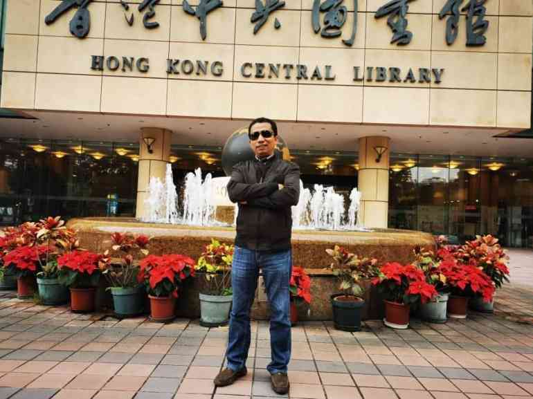 Saat berkunjung ke Perpustakaan di Hong Kong pada tahun 2019. Dok. Pribadi.
