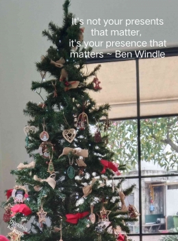 dokpri : pohon natal di salah satu ruang publik