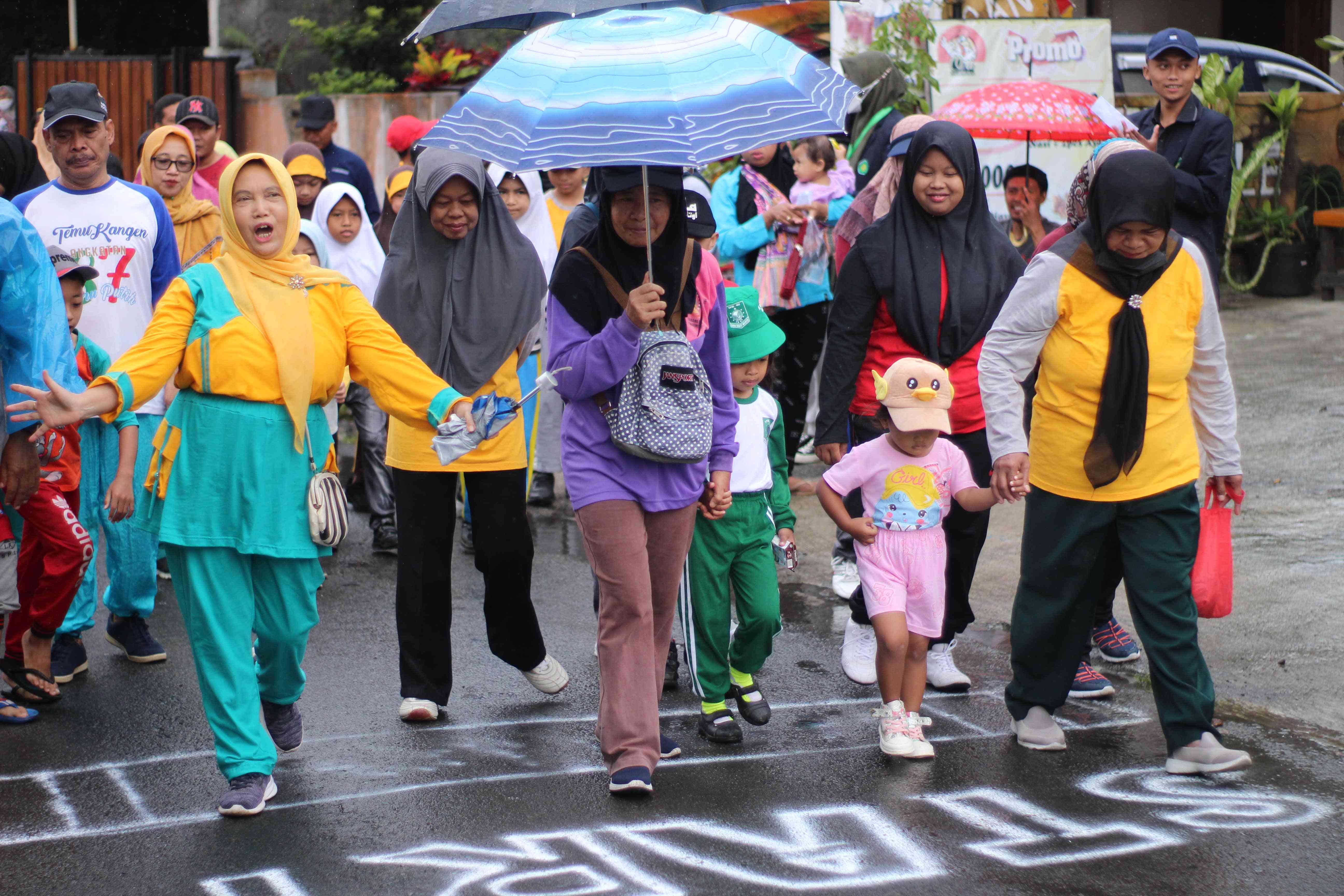 Bangun Pola HidupSehat Dan Meneguhkan Peran Ibu Dalam Perayaan Hari Ibu ...