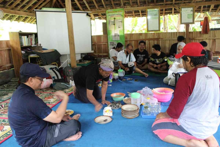 Pondok pak Izar, dusun Tegalsari, desa Sidodadi; tempat edukasi konservasi/dok pribadi