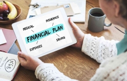 Ilustrasi perencanaan keuangan keluarga | freepik.com