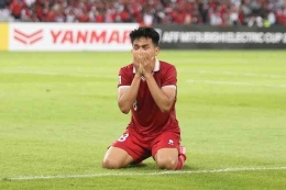 Witan setelah gagal mencetak gol ke gawang kosong Thailand | Sumber gambar: bola.net