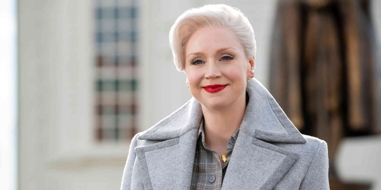 Gwendoline Christie as Larissa Weems in