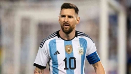 Ilustrasi gambar dariwww.football365.com oleh Seb Sternik. Pemain sepak bola profesional asal Argentina, Lionel Messi, 10/1/2023