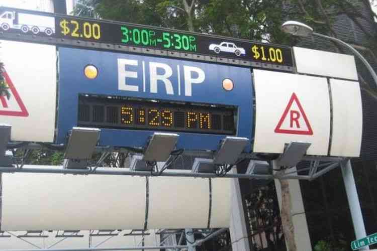 Electronic Road Pricing (ERP) di Singapura (dok foto: kompas.com/Josephus Primus)