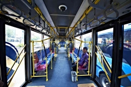Transportasi publik harapan: murah, nyaman, tepat waktu, tak ada copet (dok foto: transjakarta.co.id)