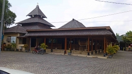 Masjid Kuno Taman, Kota Madiun (dok IYeeS) 