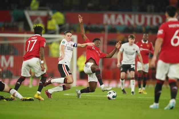 MU melaju ke semifinal Carabao Cup usai menumbangkan Charlton 3-0. Foto: (c) AP Photo/Dave Thompson