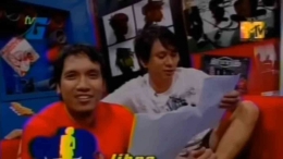 Duo host MTV Bujang yang lucu abis (Sumber: Yt Gubuk Reot)
