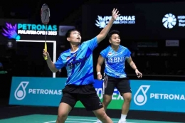 Apriyani Rahayu/Siti Fadia harus terhenti di babak semifinal setelah Fadia mengalami cedera. | Sumber: Dok PBSI via kompas.com