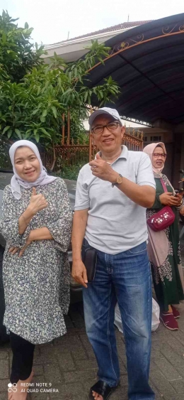 Uni Emi dan Uda Im , putra dan putri Ibu Maradi (dokpri)