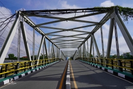 Jembatan Dewi yang bersejarah. Sumber: dokumentasi pribadi