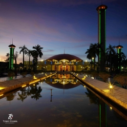 Masjid Raya Sabilal Muhtadin, Banjarmasin. Sumber: dokumentasi pribadi
