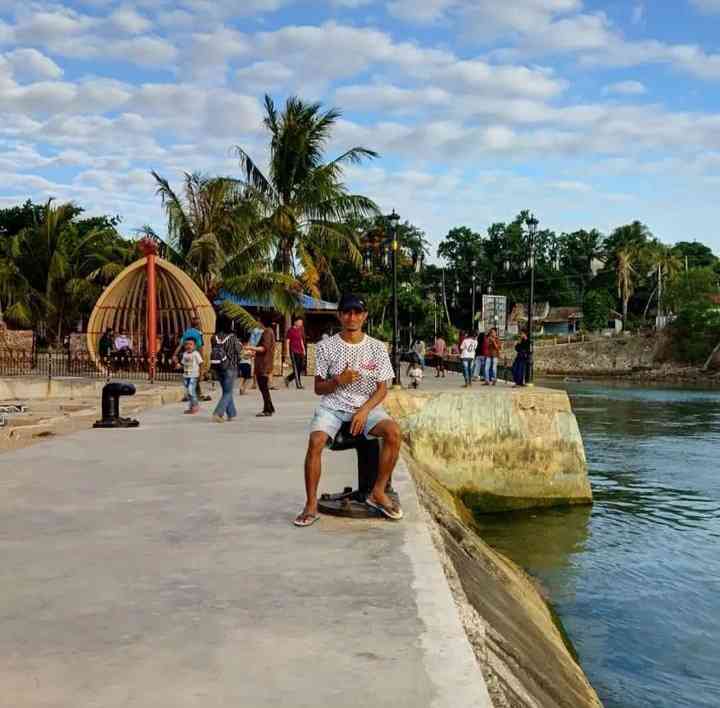 Pantai Tedis Kupang | Tafenpah.com