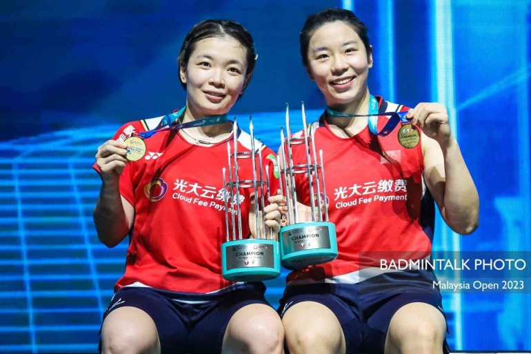 Potret kemenangan ganda putri China, Chen/Jia di Malaysia Open 2023 (twitter/Badminton Talk)