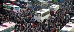 Ilustrasi mudik massal di sebuah terminal bus di China. Sumber: Picture Alliance/DPA/www.dw.com