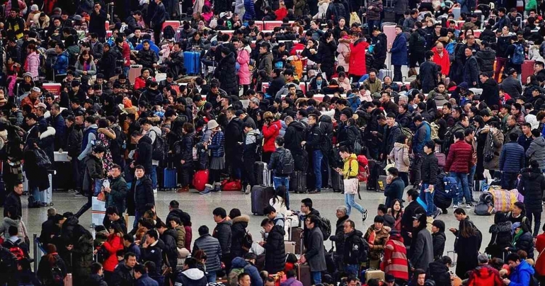 Warga China yang hendak mudik Imlek. Sumber: www.cbsnews.com