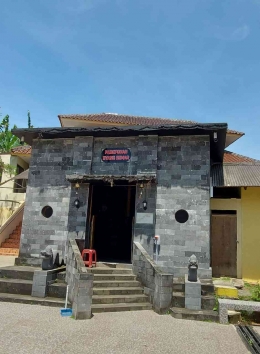 Padepokan Semar di Vihara Sian Jin Ku Poh di Desa Tonjong, Bogor. Foto Dokumen Pribadi.