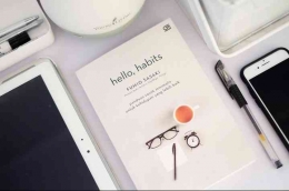 Buku Hello, Habits