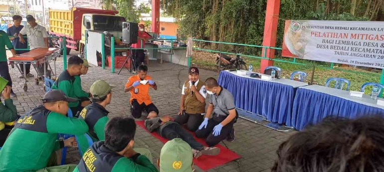 Pelatihan Mitigasi Bencana Kepada LINMAS Desa Bedali Kecamatan Lawang