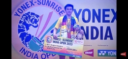 Kunvalut Vitidsarn berhasil naik podium juara di turnamen India Open 2023 (sumber foto : tangkap layar dari BWF TV) 