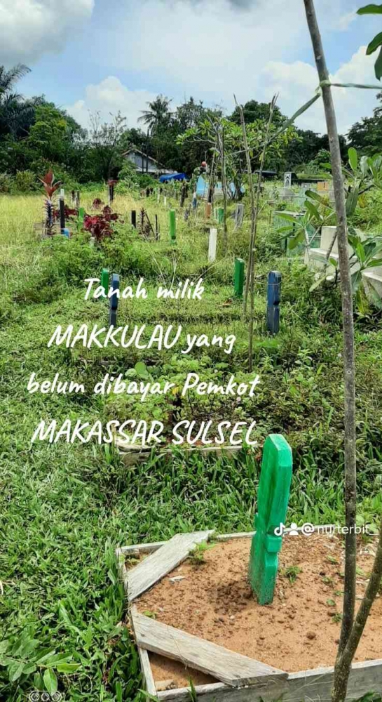 Tanah warga yang digunakan Pemkot Makassar sebagai TPU Sudiang, tapi belum dibayar ganti ruginya (foto dok Nur Terbit)