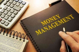management kauangan. Sumber: stockbit.com