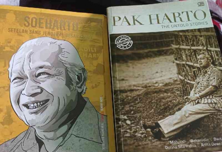 Dua buku tentang Suharto. Koleksi Pribadi