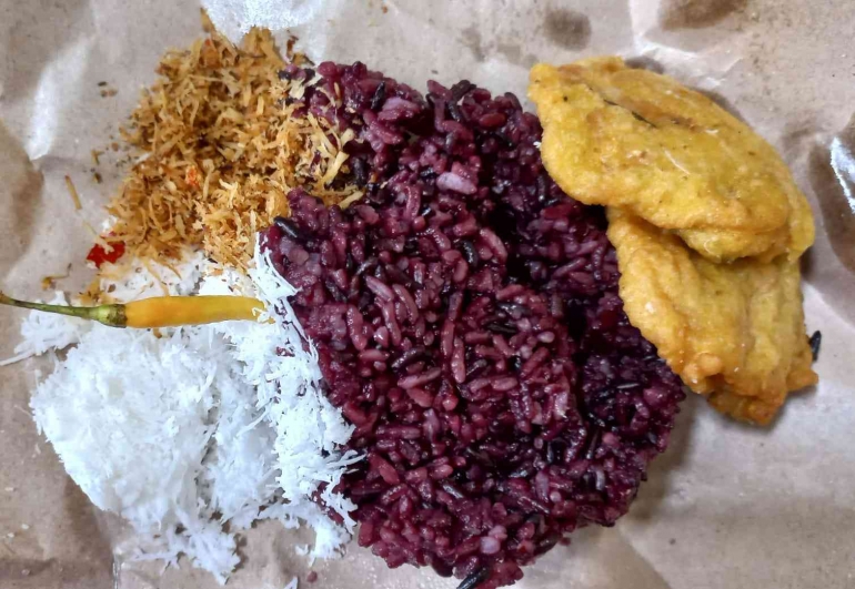 nasi karak khas gresik (foto by om_nanks)
