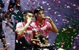 Pasangan ganda putra Indonesia Leo Rolly Carnando/Daniel Martin yang meraih Juara Indonesia Masters 2023 (foto: dok.PBSI)