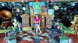 Pasar Antik Triwindu, Solo (foto: dokumentasi pribadi)