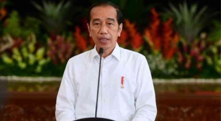 Ilustrasi Presiden Jokowi Saat Pengumuman Reshuffle Kabinet, Sumber Foto DetikNews.