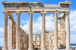 (Salah satu bangunan di Akropolis Yunani/Pixabay.com)