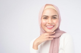 Ilustrasi hijab antiribet kekinian.(Dok. Shutterstock via kompas.com) 