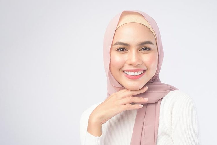 Ilustrasi hijab antiribet kekinian.(Dok. Shutterstock via kompas.com) 