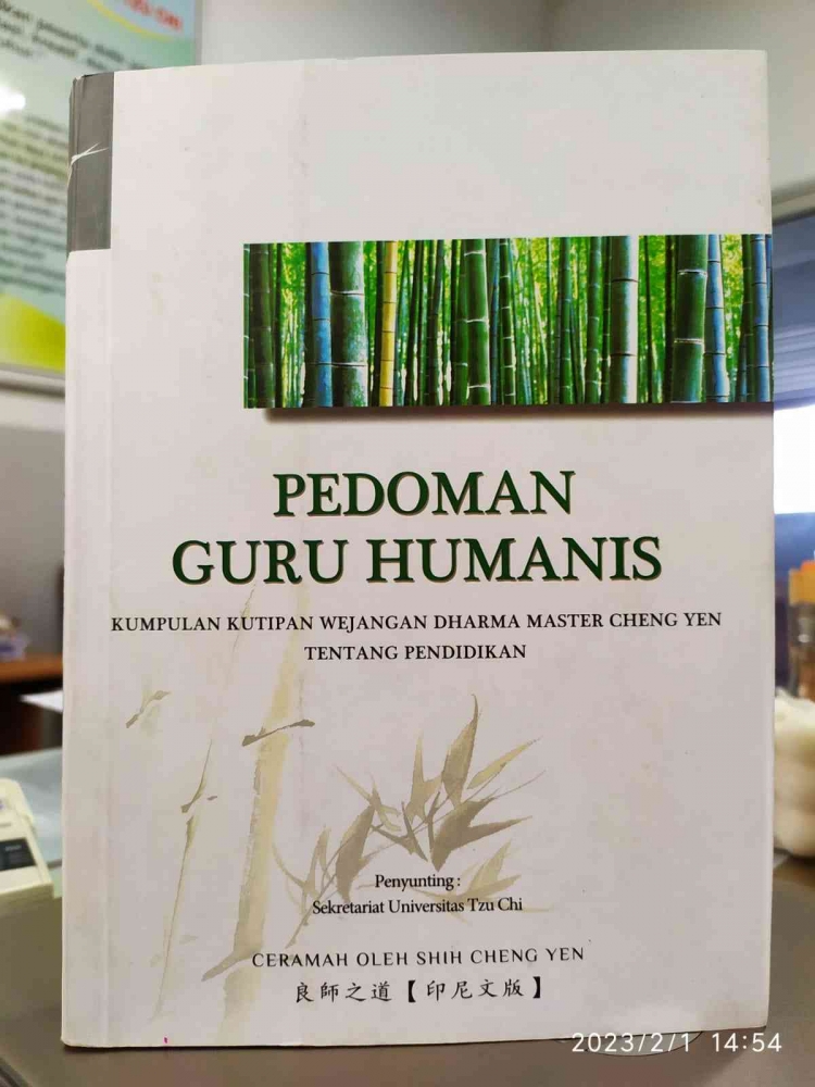 Gambar ilustrasi. Buku Pedoman Guru Humanis. Kumpulan kutipan wejangan dharma Master Chen Yen (Dok.pri)