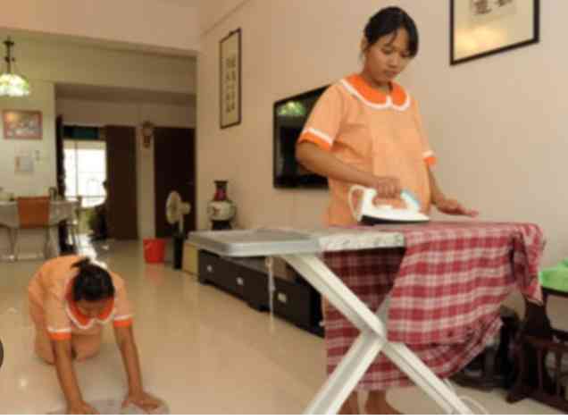 Pembantu rumah tangga. (Sumber : theasianparents. com) 