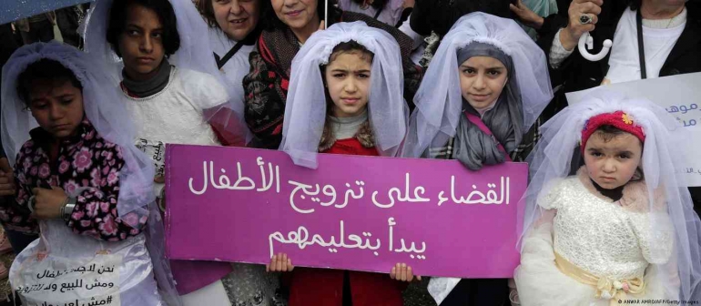 Sumber Gambar: https://www.dw.com/en/lebanons-crisis-increase-child-marriages/a-57531628