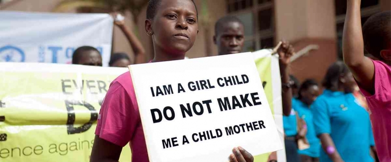 Sumber Gambar: https://plancanada.ca/stories/5-ways-to-end-child-marriage